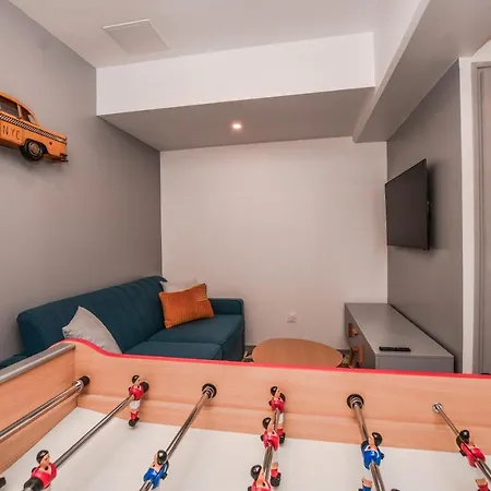 Villa Perfect For Disney, Game Room, Rooftop, Parking