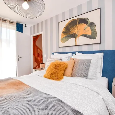 Perfect For Disney, Game Room, Rooftop, Parking * Chessy (Seine-et-Marne)