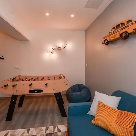 Perfect For Disney, Game Room, Rooftop, Parking Villa